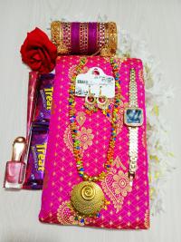 1728537739_S_5 আকর্ষণীয় শাড়ী গিফট কম্ব সেট