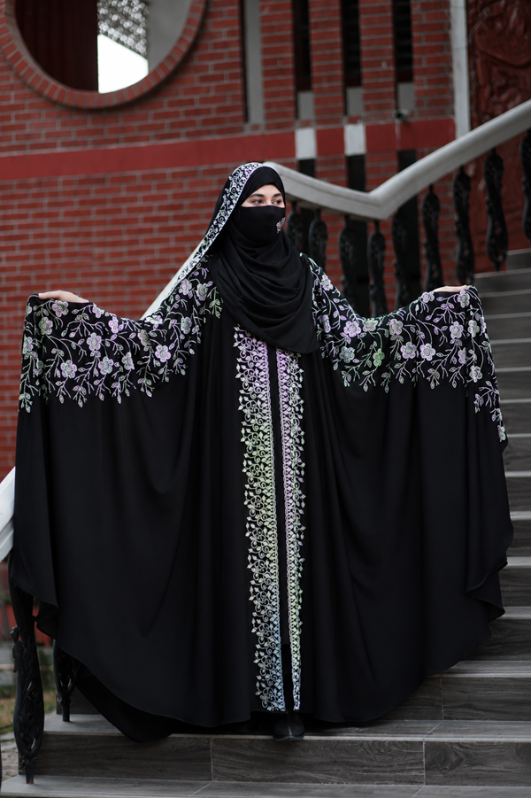 1785336793_L_1 Golap Kaptan Abhaiya with Hijab